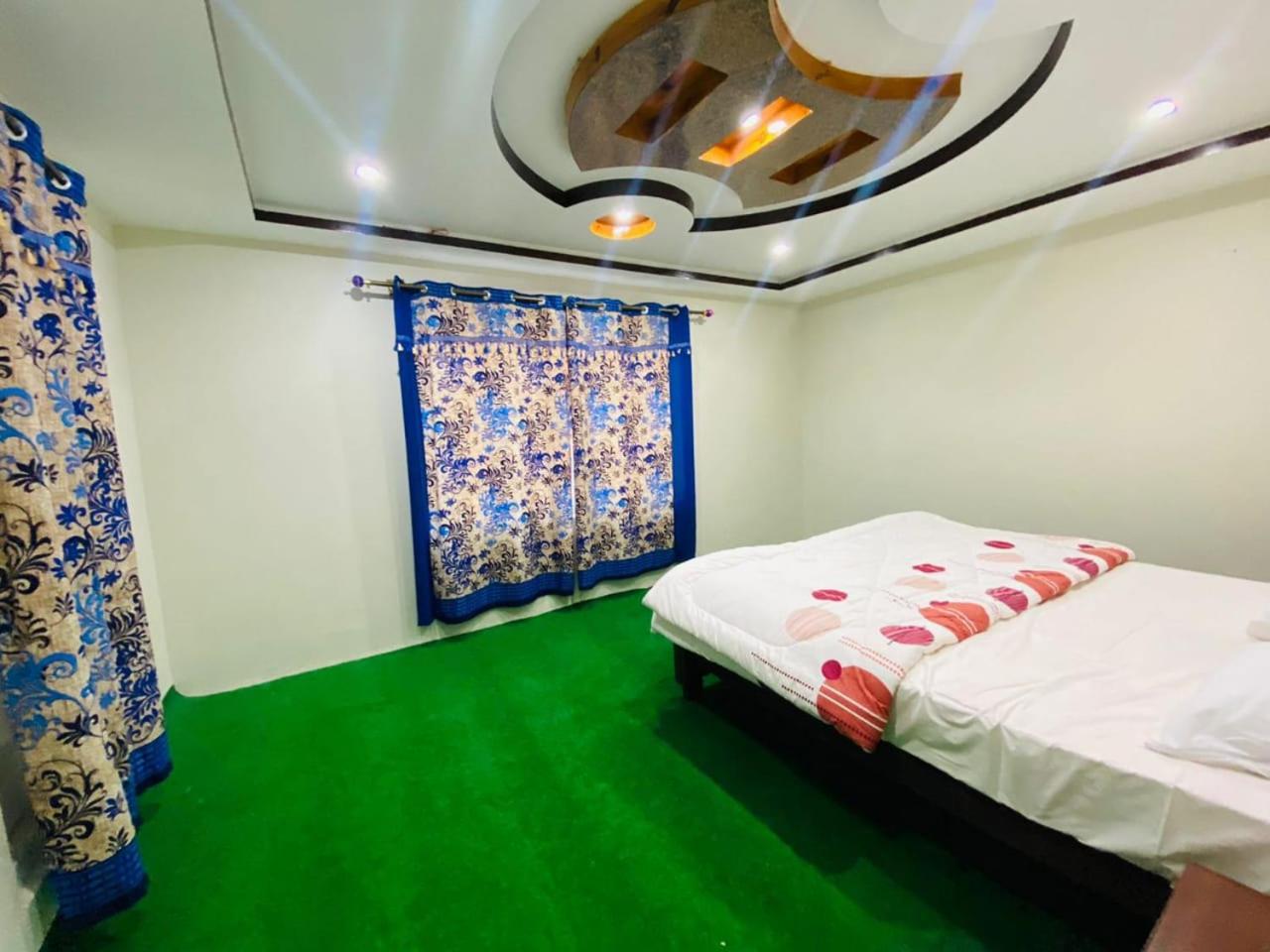 Skardu One Resort And Guest House Ngoại thất bức ảnh